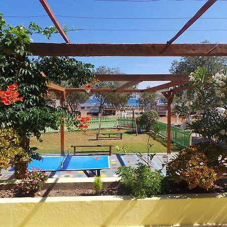 Creta Camping Gouves Bagian luar foto